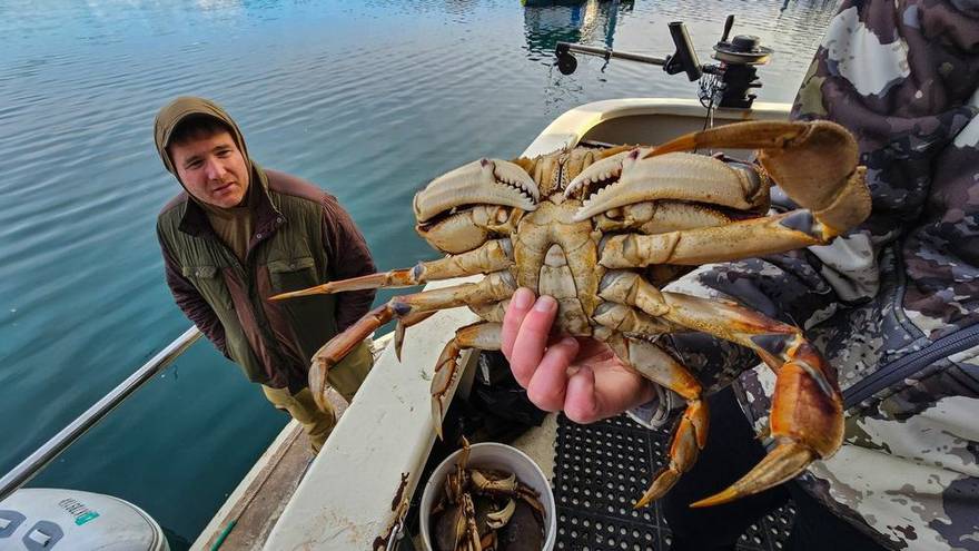 Fishing and hunting moments aboard Alaskan Outlaw Adventures in Sitka, Alaska